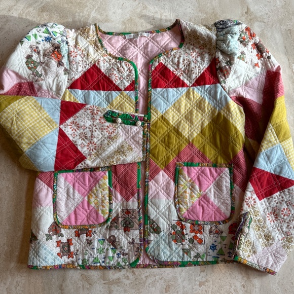 Love The Label Quilted Jacket - Picture 2 of 7